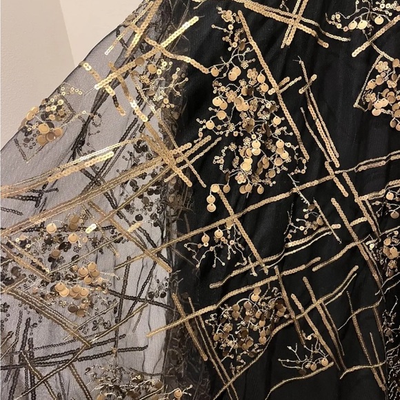 Making the Cut Season 2 Episode 7 Winning Look Andrea's Sequin Skirt NWT Size S - Picture 12 of 14